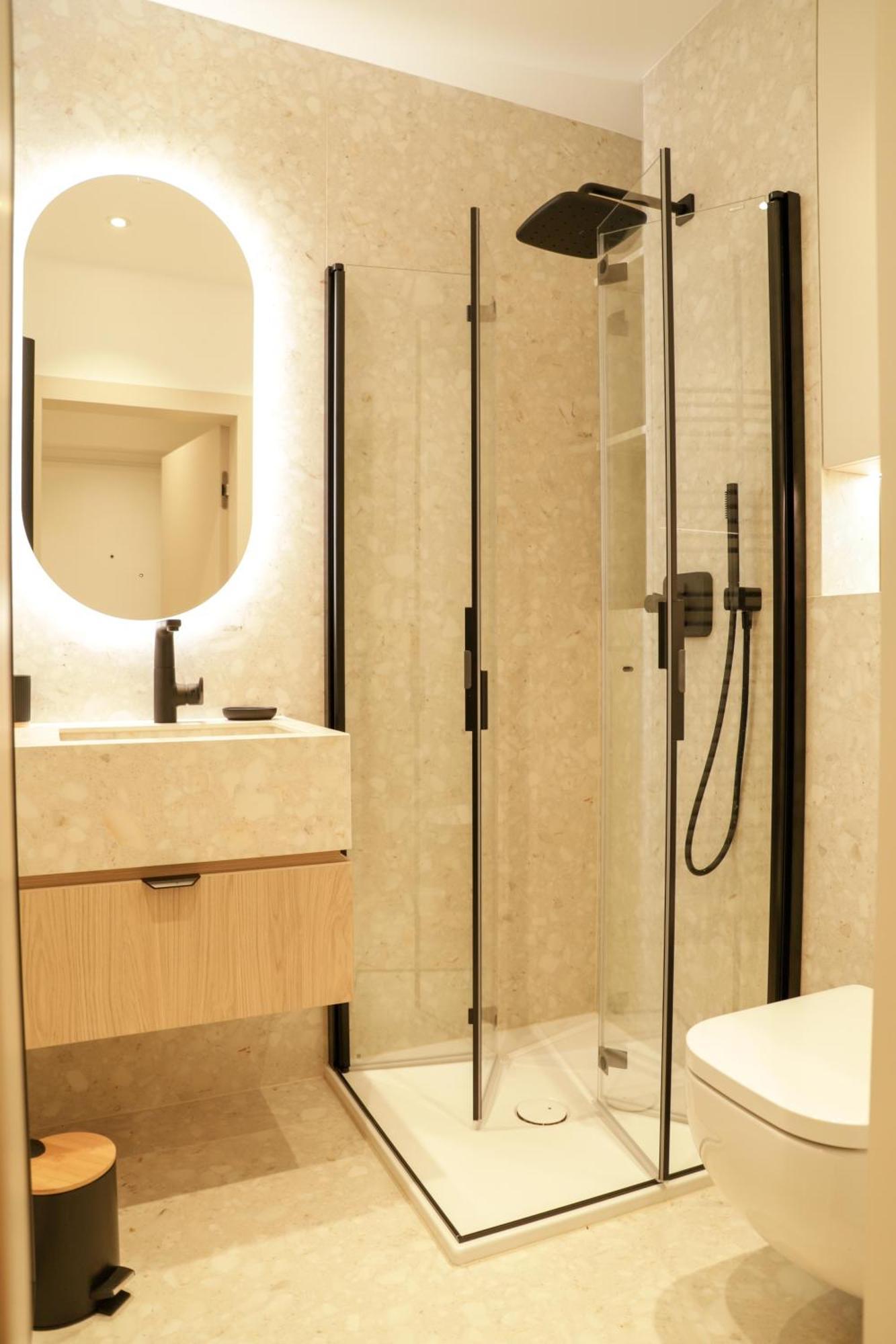 Core Luxembourg City Royal-Studio & Parking Bagian luar foto